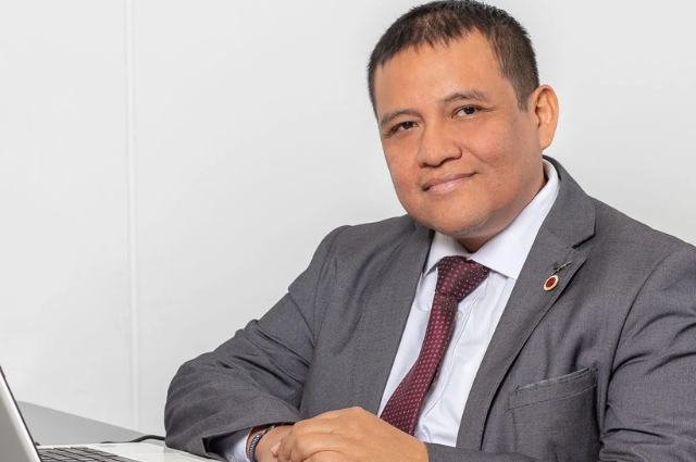 César Zapata